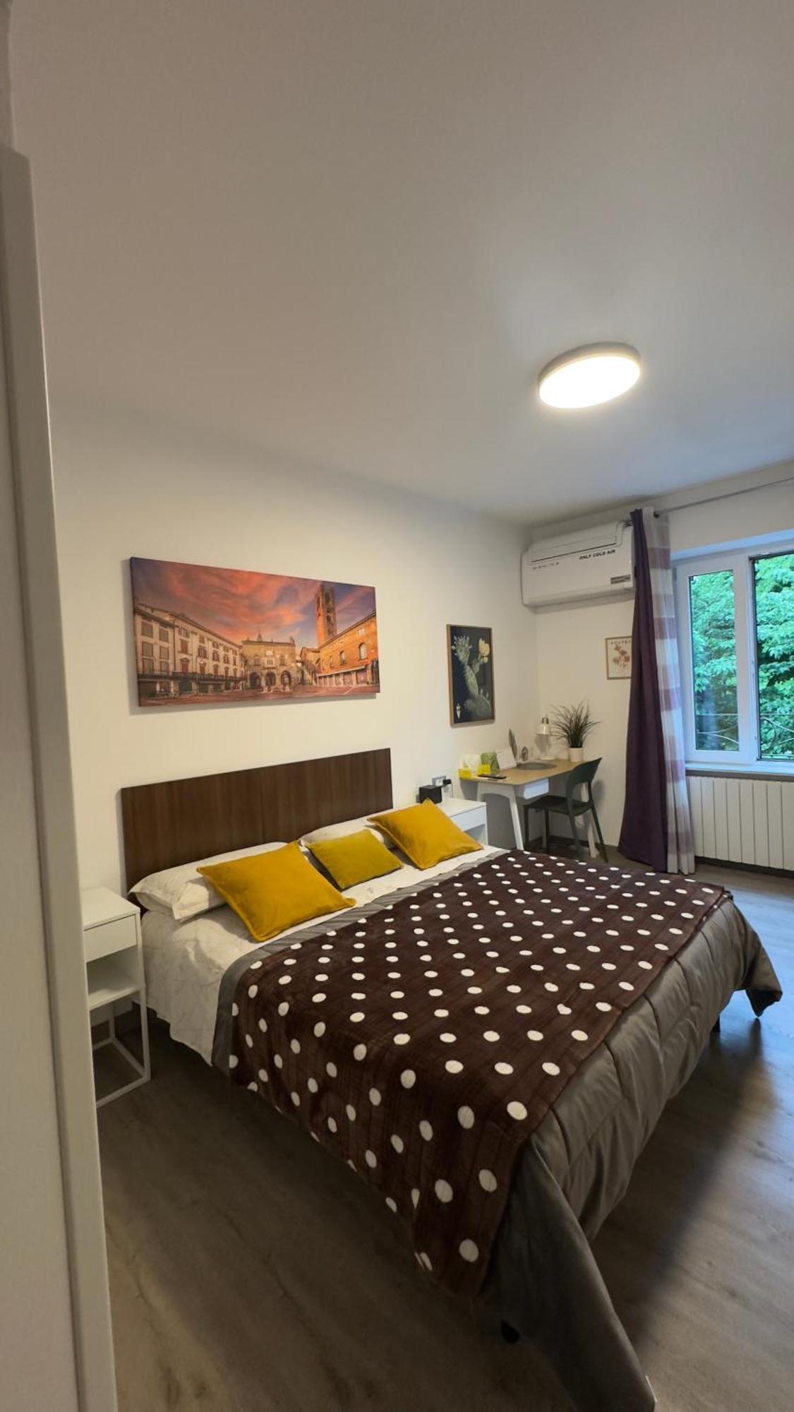 Smart Silver Apartment Central 베르가모 외부 사진